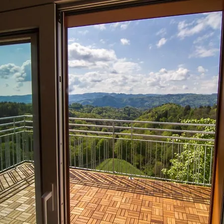 Traumaussicht Apartmán Leutschach